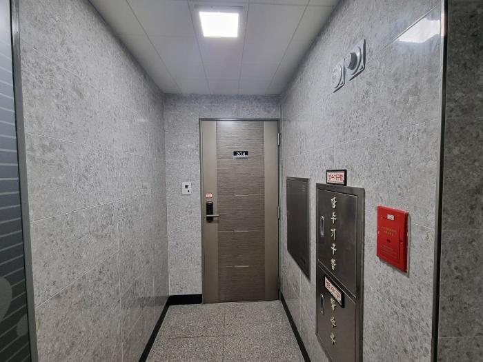 부산광역시 중구 중구로 178, 10층1001호 (영주동,포세이돈비)구) 부산광역시 중구 영주동 545-18 오피스텔 경매 사진 14