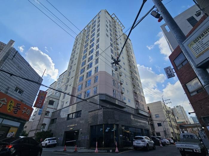 울산광역시 남구 팔등로41번길 9, 5층502호 (신정동,지움포유)구) 울산광역시 남구 신정동 480-1 아파트 경매 사진 1