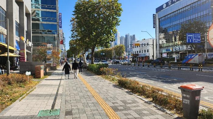 인천광역시 미추홀구 경인로 403, 102동 21층오피스텔2108호 (주안동,주안지웰에스테이트)구) 인천광역시 미추홀구 주안동 77-3 오피스텔 경매 사진 4