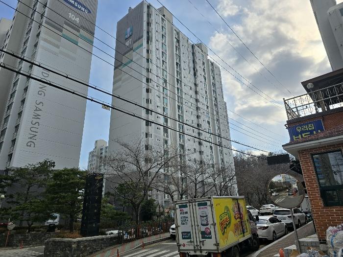 경상북도 포항시 북구 이동로 48-11, 107동 1층 103호 (득량동,포항이동삼성아파트)구) 경상북도 포항시 북구 득량동 303 아파트 경매 사진 3