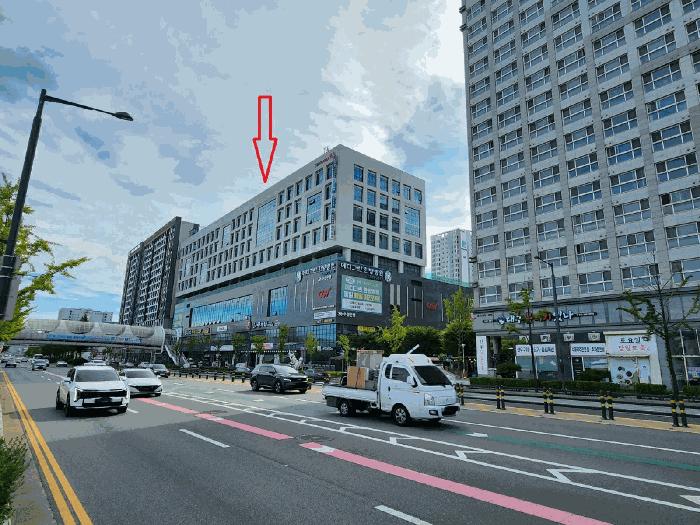 충청남도 천안시 서북구 불당동 1485 센트애비뉴 2층211호 근린상가 경매 사진 2
