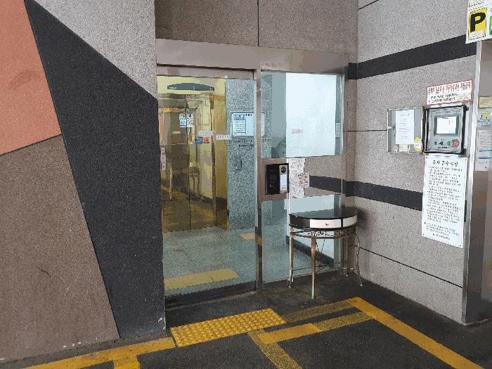 부산광역시 서구 동대신동3가 471-5 휴그린3차 11층1103호 오피스텔 경매 사진 2
