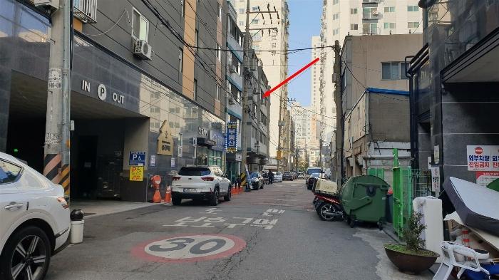 인천광역시 부평구 원적로488번길 20, 102동 4층402호 (부평동,훼밀리아파트)구) 인천광역시 부평구 부평동 451-48 아파트 경매 사진 2