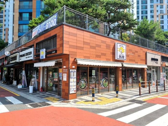 부산광역시 연제구 종합운동장로28번길 7, 101동 1층113호 (거제동,아시아드코오롱하늘채(거제동))구) 부산광역시 연제구 거제동 1528 근린상가 경매 사진 6