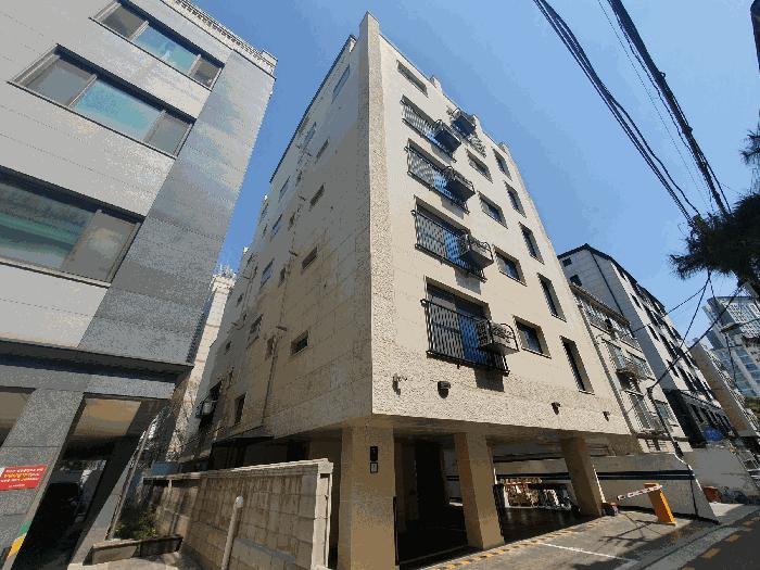 서울특별시 서초구 서초동 1617-19 더클래식1동 4층404호 다세대(빌라) 경매 사진 15