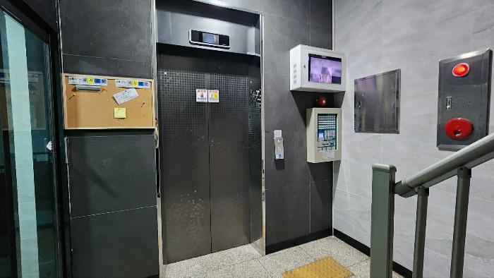 서울특별시 광진구 긴고랑로30길 39, 3층303호 (중곡동,하우징허브 이어짐)구) 서울특별시 광진구 중곡동 124-55 다세대(빌라) 경매 사진 8