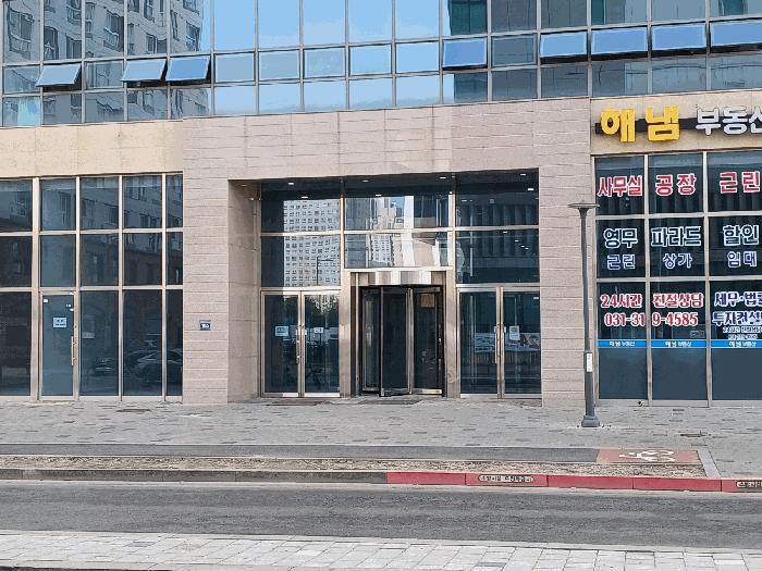 경기도 김포시 구래동 6871-60 샹보르영무파라드김포한강1동 지1층비106호 아파트형공장 경매 사진 3