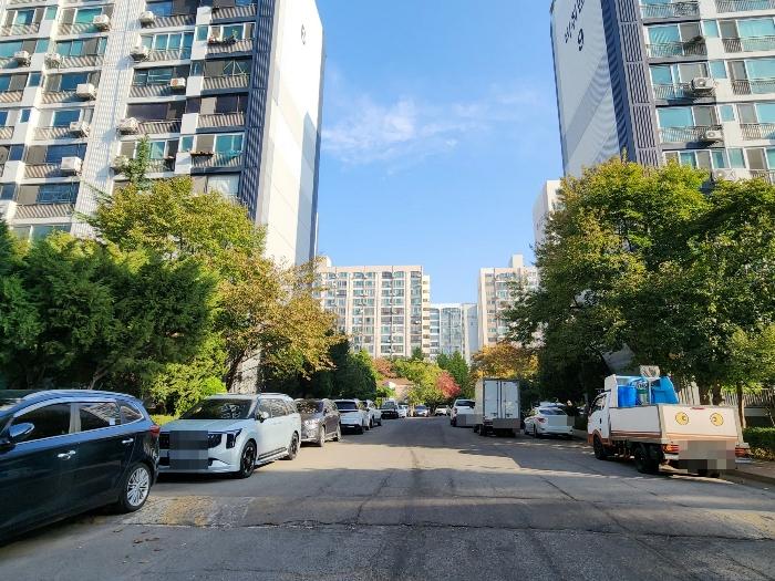 인천광역시 중구 축항대로86번길 47, 7동 1층106호 (항동7가,라이프아파트)구) 인천광역시 중구 항동7가 27-107 아파트 경매 사진 4
