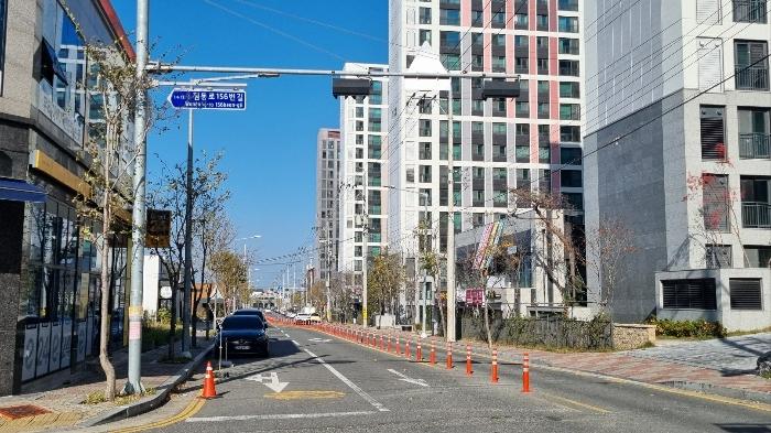 경상북도 포항시 남구 오천읍 중원로 16, 302동 2층 201호 (힐스테이트포항)구) 경상북도 포항시 남구 오천읍 원리 1566 근린상가 경매 사진 8