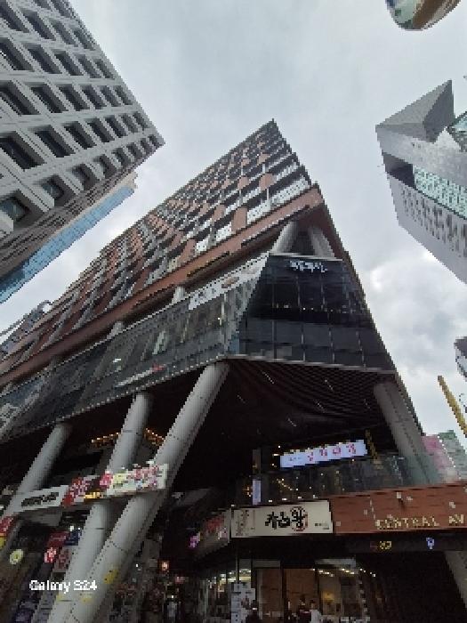 서울특별시 강남구 역삼동 825-20 강남역센트럴푸르지오시티 1층센트럴애비뉴110호 근린상가 경매 사진 11