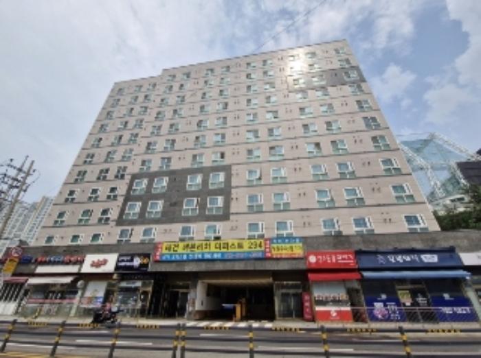 경기 안양시 만안구 근린상가