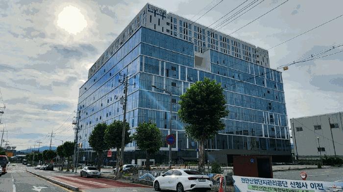 충청남도 천안시 서북구 차암동 13 룩소르비즈타워주건축물제1동 지하1층비128호 아파트형공장 경매 사진 6