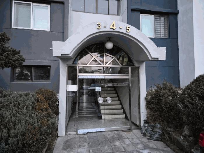 서울특별시 강남구 논현로 205, 4동 4층403호 (도곡동,도곡한신아파트)구) 서울특별시 강남구 도곡동 895-8 아파트 경매 사진 2