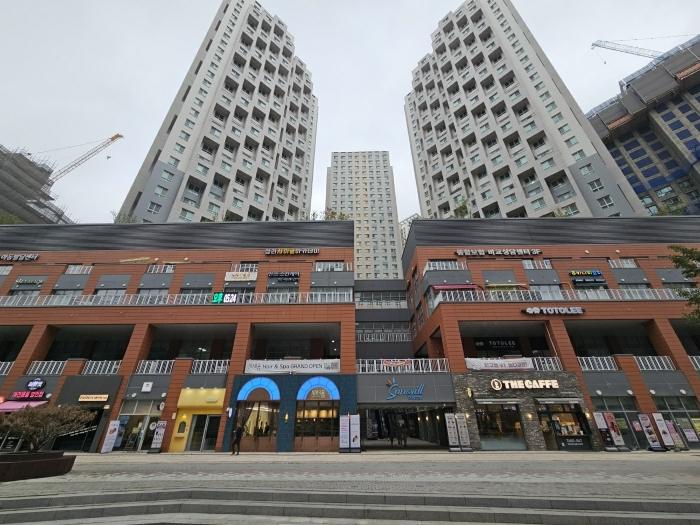 인천광역시 서구 청라커낼로288번길 26, 지하1층 비131호 (청라동,현대썬앤빌더테라스)구) 인천광역시 서구 청라동 157-10 근린상가 경매 사진 1
