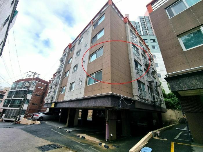 부산광역시 북구 덕천로307번길 31, 101동 3층303호 (만덕동,신만덕휴)구) 부산광역시 북구 만덕동 142 다세대(빌라) 경매 사진 3