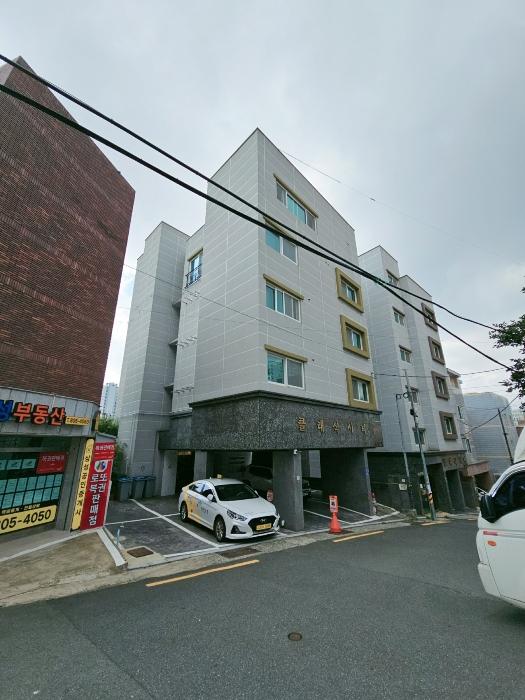 부산광역시 부산진구 연지동 33-8 다가구주택 경매 사진 3