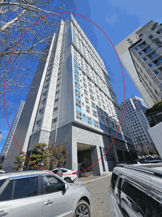 부산광역시 부산진구 전포동 890-32 전포 코아루 오펠리움오피스텔 14층1406호 오피스텔 경매 사진 2