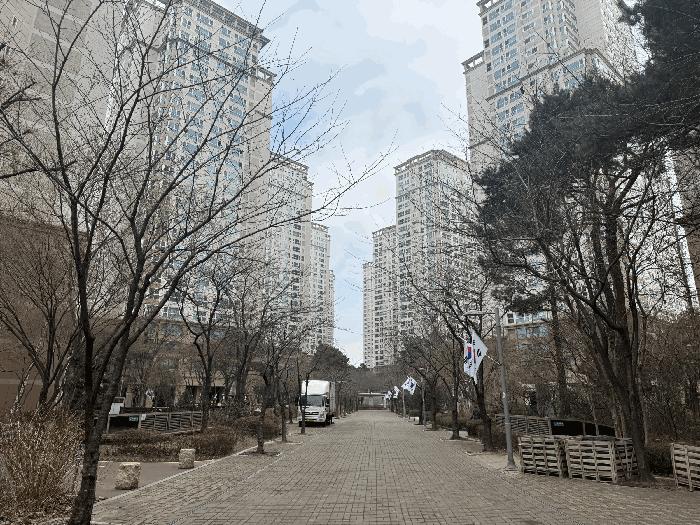 서울특별시 서초구 반포동 20-43 반포자이 123동 21층2102호 아파트 경매 사진 2