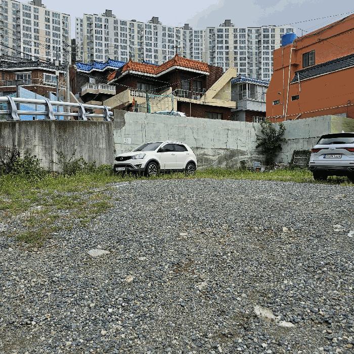부산광역시 사하구 신평동 168-2 대지 경매 사진 2