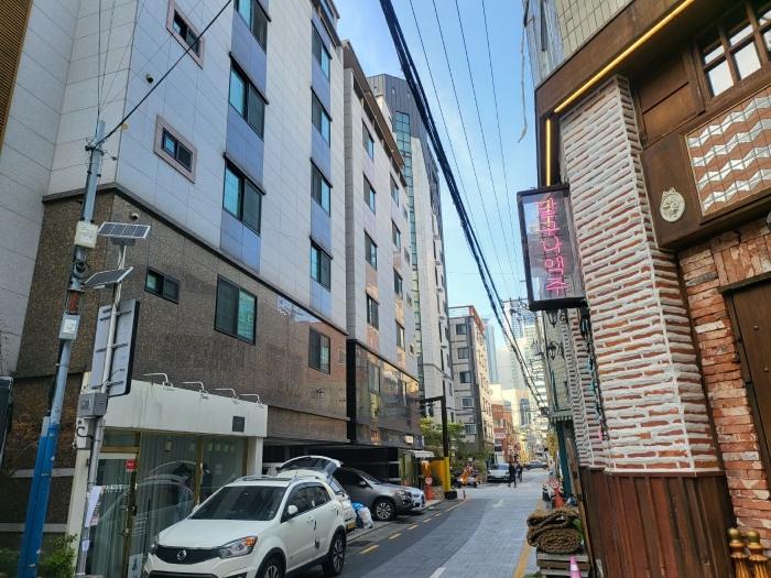 부산광역시 부산진구 서전로37번길 19, 6층604호 (전포동,베스아이)구) 부산광역시 부산진구 전포동 661-7 오피스텔 경매 사진 2