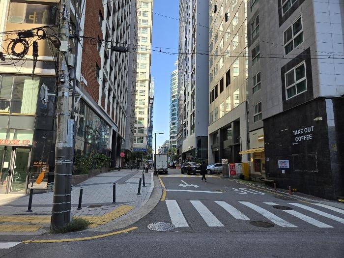 서울특별시 서초구 강남대로49길 11, 1층101호 (서초동,강남헤븐리치더골드181)구) 서울특별시 서초구 서초동 1339 근린상가 경매 사진 6