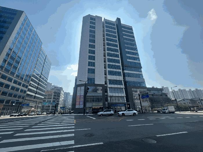 경기도 고양시 덕양구 향동로 128, 2층217호 (향동동, DMC스타비즈4st)구) 경기도 고양시 덕양구 향동동 469 근린상가 경매 사진 2