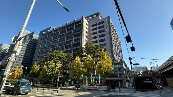 서울특별시 금천구 가산디지털1로 2, 제8층 제814호 (가산동, 우림라이온스밸리 2차)구) 서울특별시 금천구 가산동 680 아파트형공장 경매 사진 1
