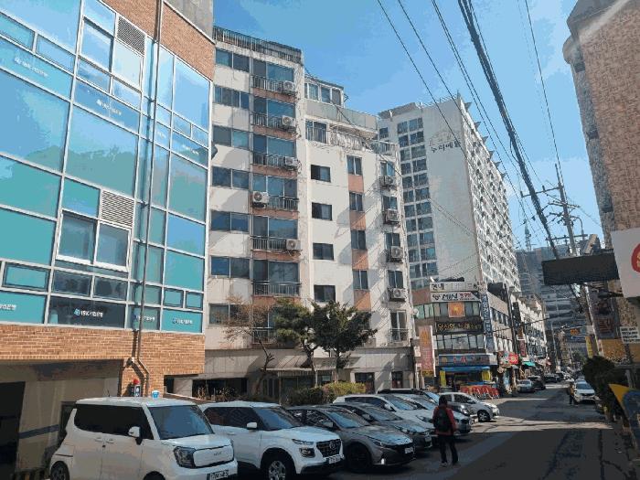 경기도 군포시 당동 776-11 성인스위스아파트 지하1층비01호 근린상가 경매 사진 2