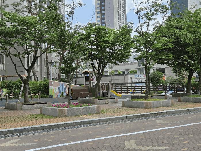 충청남도 천안시 서북구 두정동 2045 천안두정역이안더센트럴 108동 4층401호 아파트 경매 사진 4