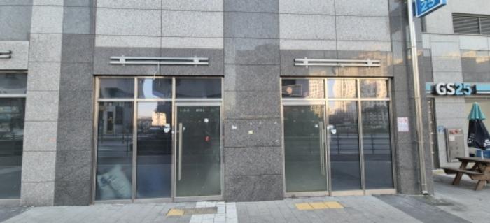 경기도 평택시 지제동삭1로 220, 지1층7호 (동삭동,이편한세상지제역근린생활시설)구) 경기도 평택시 동삭동 416 근린상가 경매 사진 57