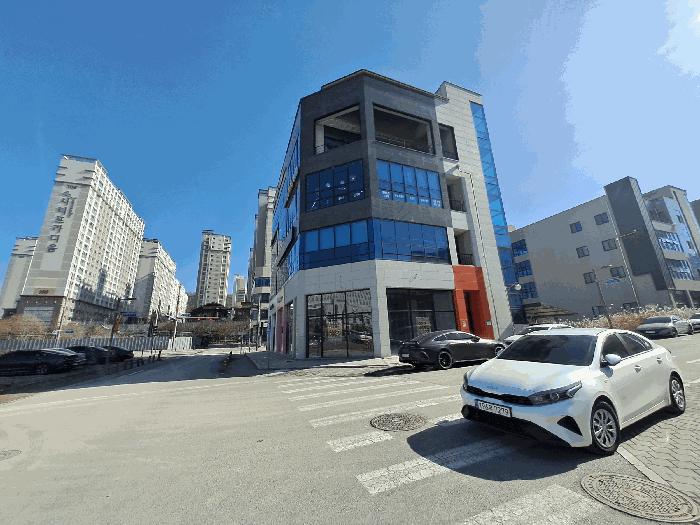 전북특별자치도 전주시 덕진구 만성동 1277-1 더원빌딩주건축물제1동 3층 301호 근린상가 경매 사진 6