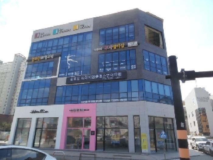 전북특별자치도 전주시 덕진구 만성동 1277-1 더원빌딩주건축물제1동 3층 303호 근린상가 경매 사진 35