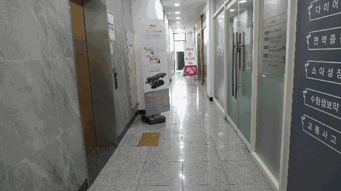 전북특별자치도 전주시 덕진구 반월동 422-21 주건축물제1동 2층 202호 근린상가 경매 사진 2
