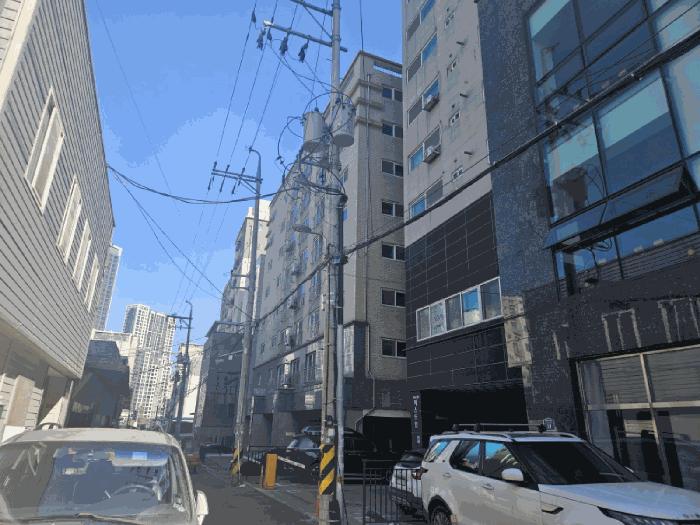 경기도 안양시 만안구 만안로159번길 31, 2층205호 (안양동,삼성원시티)구) 경기도 안양시 만안구 안양동 622-76 다세대(빌라) 경매 사진 2