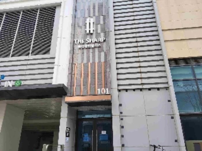 경기도 화성시 동탄대로5길 15, 지1층비041호 (송동,더샵동탄센텀폴리스1단지그랑파사쥬)구) 경기도 화성시 송동 725-4 근린상가 경매 사진 1