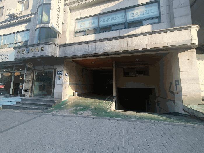 서울특별시 양천구 신정동 952-3 주안펌니스아파트 제2층 제202호 근린상가 경매 사진 2