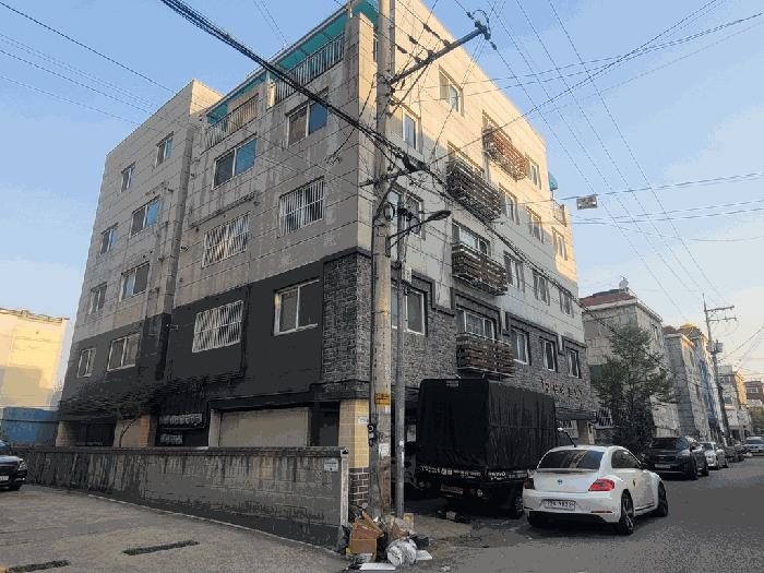 경기도 평택시 서정동 898-3 주건축물 1동 4층401호 다세대(빌라) 경매 사진 2