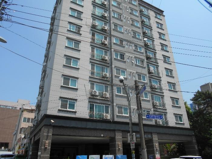 부산광역시 수영구 수영로702번길 33, 4층401호 (광안동,이린타워빌)구) 부산광역시 수영구 광안동 207-30 다세대(빌라) 경매 사진 2