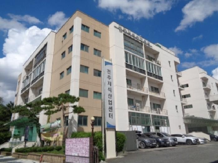 전북특별자치도 전주시 덕진구 팔복동3가 422 지하층 비1호 근린상가 경매 사진 8