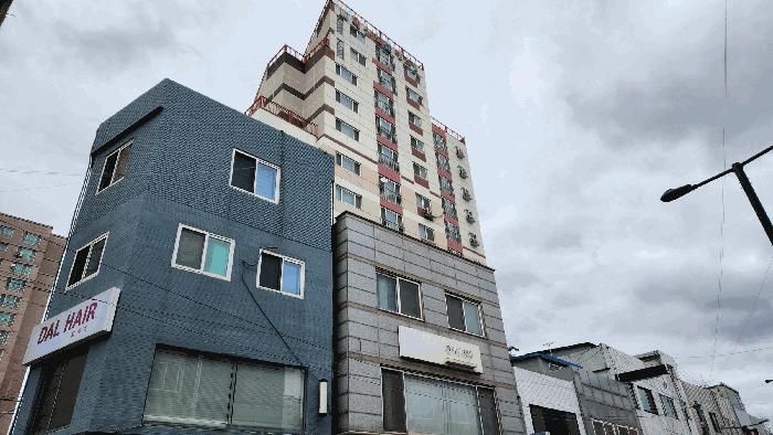 경기도 평택시 신장동 325-18 화신노블레스2 11층1101호 아파트 경매 사진 1