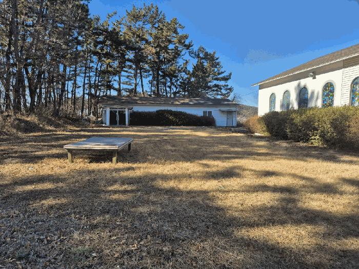 충청남도 태안군 근흥면 용신리 587-4 근린시설 경매 사진 2