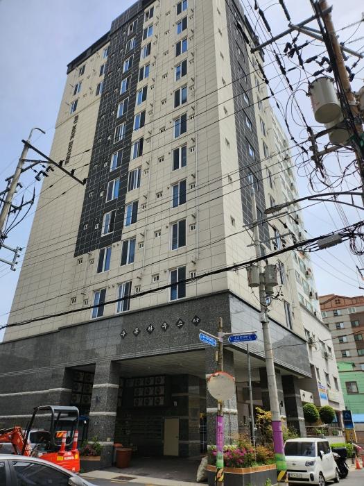 부산광역시 중구 보수대로124번길 65, 6층605호 (보수동2가,수목하우스에이동)구) 부산광역시 중구 보수동2가 89-10 오피스텔 경매 사진 1