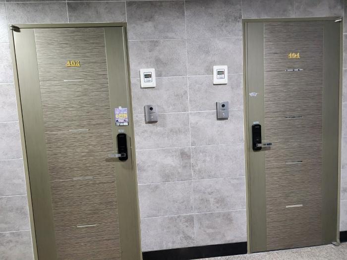 부산광역시 중구 보수대로124번길 65, 10층1004호 (보수동2가,수목하우스에이동)구) 부산광역시 중구 보수동2가 89-10 오피스텔 경매 사진 17