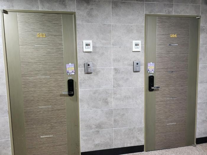 부산광역시 중구 보수대로124번길 65, 12층1207호 (보수동2가,수목하우스에이동)구) 부산광역시 중구 보수동2가 89-10 오피스텔 경매 사진 18