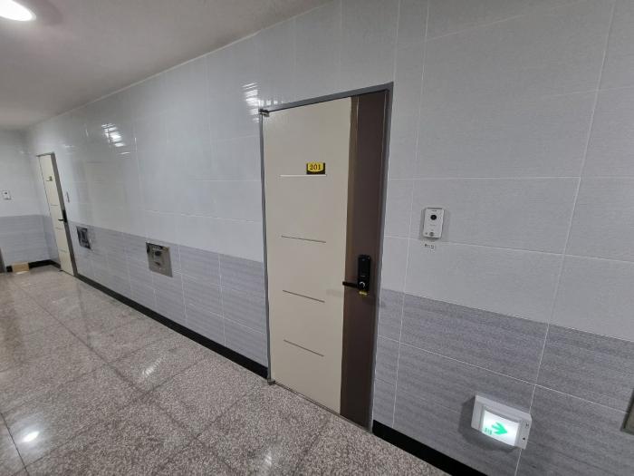 부산광역시 연제구 쌍미천로161번길 16, 1동 2층204호 (연산동,더시티빌)구) 부산광역시 연제구 연산동 615-29 다세대(빌라) 경매 사진 2