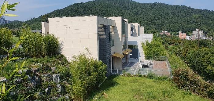 부산광역시 기장군 기장읍 대변로 74, 201동 1층101호 (해운대비치골프앤리조트)구) 부산광역시 기장군 기장읍 연화리 509 콘도(호텔) 경매 사진 2