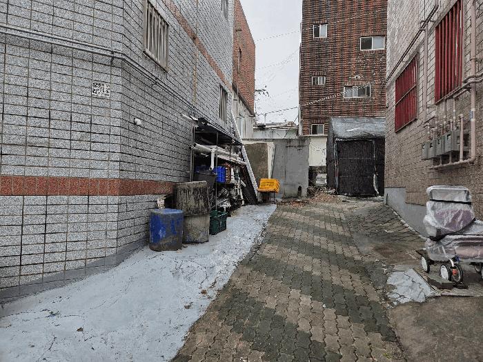 대구광역시 서구 비산동 452-25 근린주택 경매 사진 8