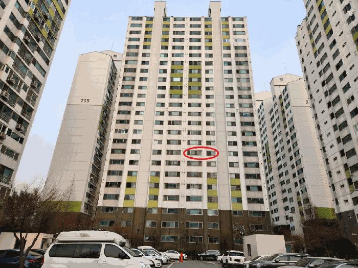 충청남도 천안시 동남구 신방동 874 성지새말아파트 208동 8층802호 아파트 경매 사진 2
