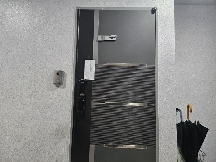 경기도 수원시 권선구 서둔로 231-3, 에이동 2층202호 (탑동,네오빌)구) 경기도 수원시 권선구 탑동 23-7 다세대(빌라) 경매 사진 4