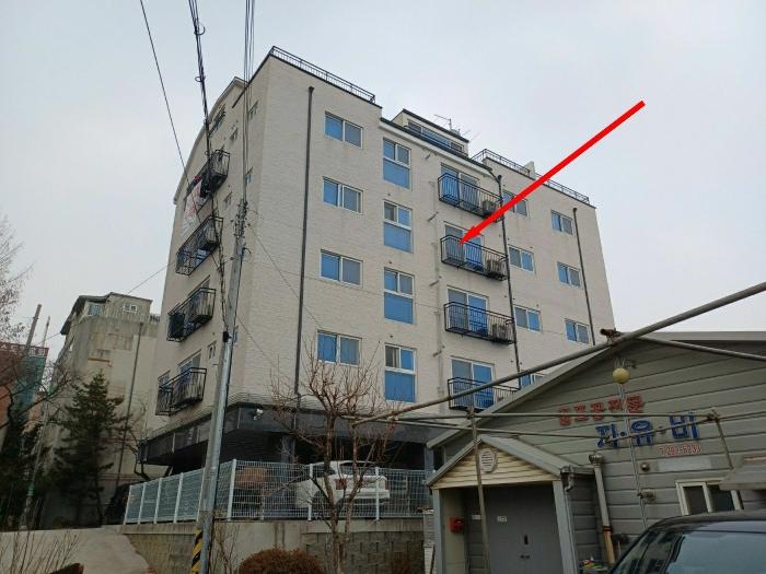 경기도 용인시 기흥구 상미로 78, 4층402호 (신갈동,현대빌라)구) 경기도 용인시 기흥구 신갈동 388-680 다세대(빌라) 경매 사진 2